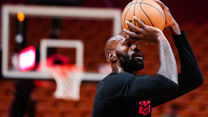 BREAKING: Spurs Acquire Dewayne Dedmon in Trade with Heat BREAKING: Spurs Acquire Dewayne Dedmon in Trade with Heat