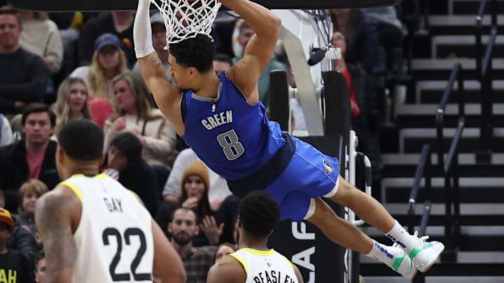 LISTEN: Mavs' Bright Future? Recapping Green, Hardy Career Nights; Kyrie's Fit with Luka LISTEN: Mavs' Bright Future? Recapping Green, Hardy Career Nights; Kyrie's Fit with Luka