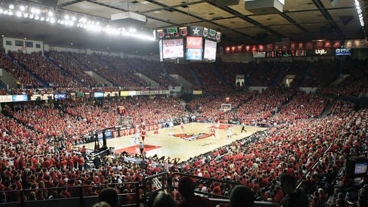 Freedom Hall to Host Regional for Louisville Alumni TBT Team