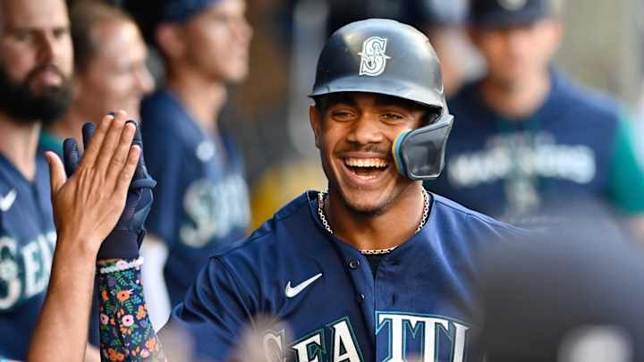 Seattle Mariners' 2023 Projected Starting Lineup, Pitching Rotation, Bullpen