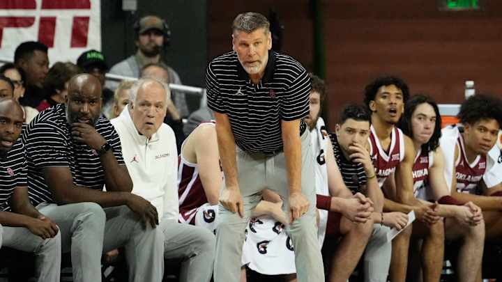 OU Basketball: Oklahoma's Upset Effort Against No. 14 Baylor Falls Short OU Basketball: Oklahoma's Upset Effort Against No. 14 Baylor Falls Short