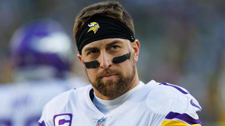 Vikings, Adam Thielen 'Working Through Some Stuff' With WR's Contract Vikings, Adam Thielen 'Working Through Some Stuff' With WR's Contract