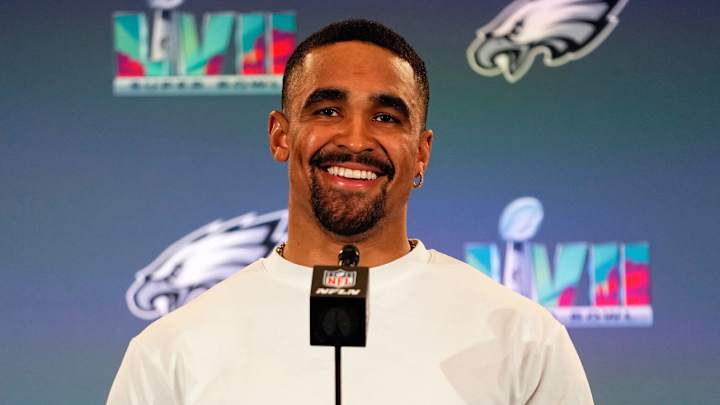 Jalen Hurts Gives Great One-Liner About His Critics