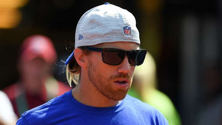 Report: Jaguars To Hire Former Bills Assistant Chad Hall As Receivers Coach