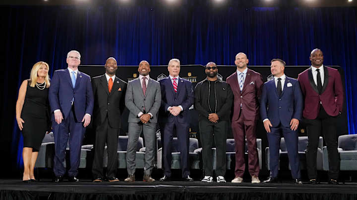 New Hall of Famers Get Emotional Receiving News From Current Members