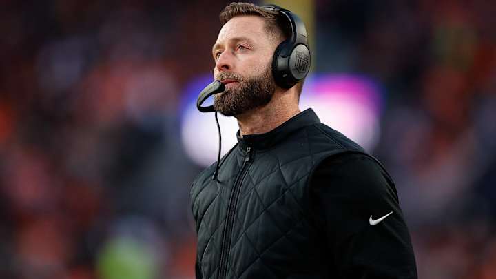 Kliff Kingsbury Interviewing for Texans OC Job, per Report