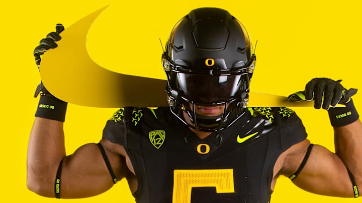 Oregon Football Signee Spotlight: TE Kenyon Sadiq