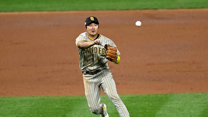 Padres Rumors: Writer Proposes San Diego Trades Ha-Seong Kim for Young Starting Pitcher