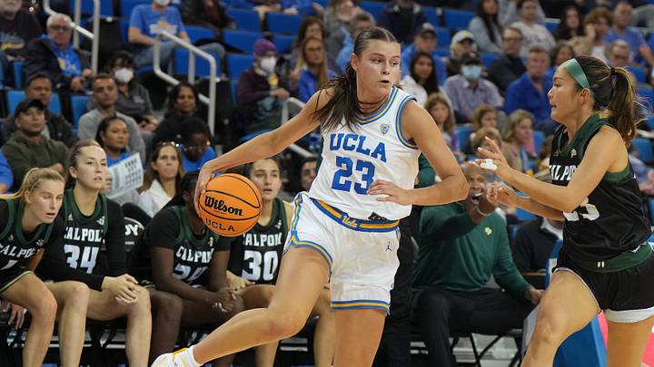 UCLA Women's Basketball Dominates 4th Quarter, Beats Oregon State