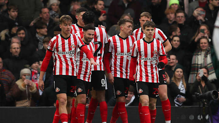 'Sunderland have to work really hard for everything they get,' warns Tony Mowbray