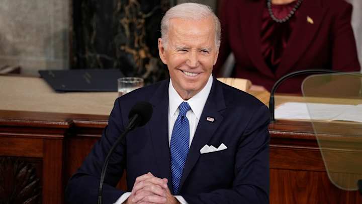 President Joe Biden Shares Brackets for Men’s, Women’s NCAA Tournaments President Joe Biden Shares Brackets for Men’s, Women’s NCAA Tournaments