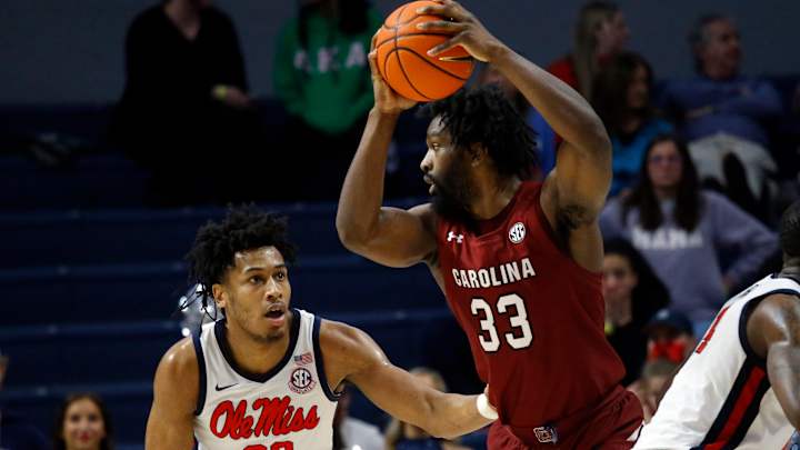 Gamecocks' Fighting Spirit Leads To Streak-Breaking Win At Ole Miss
