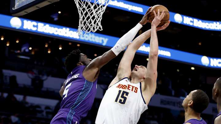 Hornets Drop Seventh Straight
