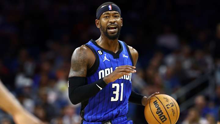 Mavericks Interested in Terrence Ross As He Finalizes Buyout, per Reports
