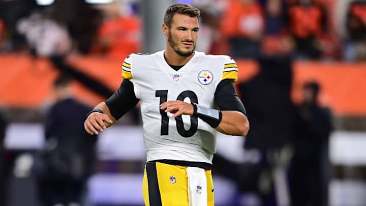 Steelers Really Struggling With Mitch Trubisky Decision Steelers Really Struggling With Mitch Trubisky Decision