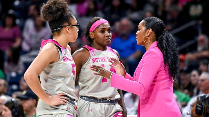 Notre Dame Women's Basketball Remains No. 10 In Weekly AP Poll