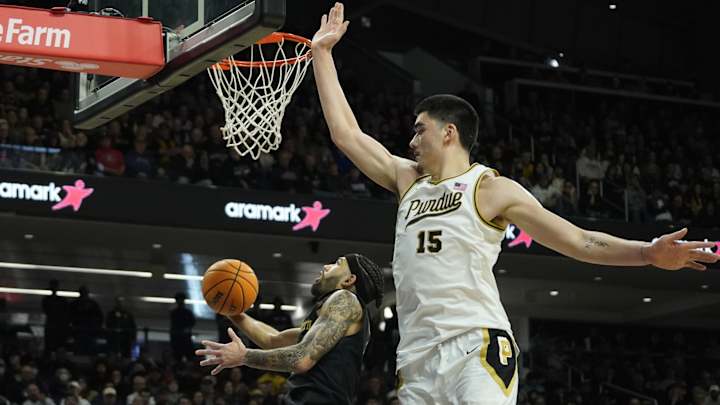 PHOTO GALLERY: Purdue Falters Down the Stretch in 64-58 Loss to Northwestern PHOTO GALLERY: Purdue Falters Down the Stretch in 64-58 Loss to Northwestern