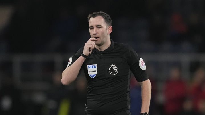 QPR vs Sunderland: Who is the referee?