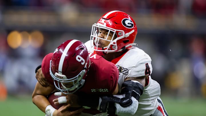 3-Round NFL Mock Draft: Rams Address Pass Rush, Secondary