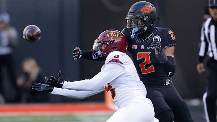 New York Giants Draft Prospect: WR Xavier Hutchinson New York Giants Draft Prospect: WR Xavier Hutchinson