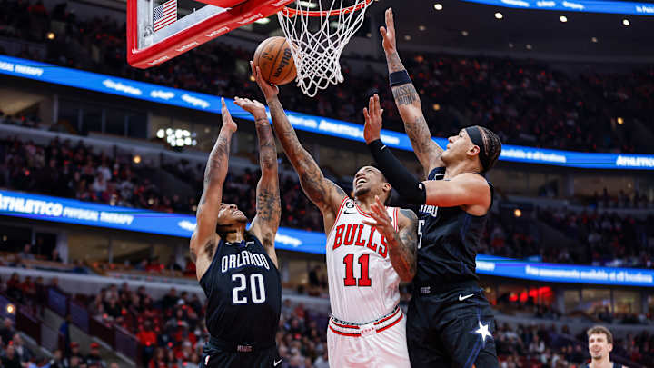 DeMar DeRozan admits hip issue bothering him as Chicago Bulls fall to the Orlando Magic DeMar DeRozan admits hip issue bothering him as Chicago Bulls fall to the Orlando Magic