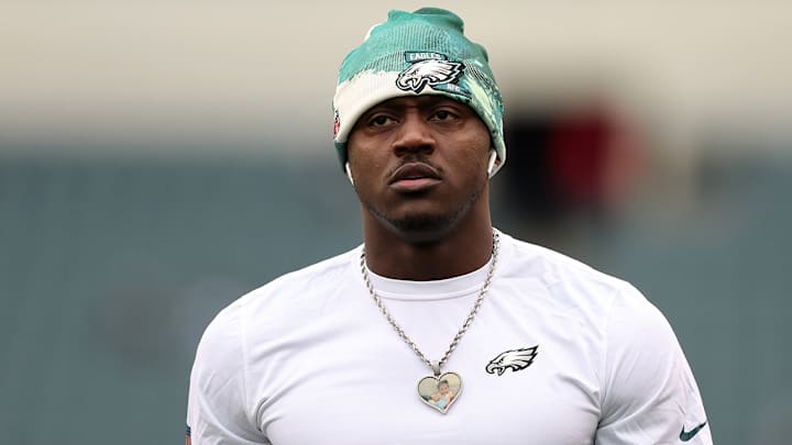 Eagles’ A.J. Brown Claps Back at Chiefs’ JuJu Smith-Schuster With Savage Tweet