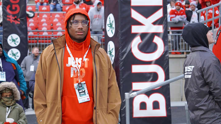 Four-Star Defensive End Narrows Recruitment