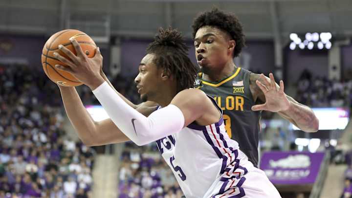 Men's Basketball Poll Watching Week 15: Frogs Still Ranked, Barely