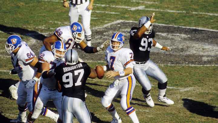 Raiders Rallied From 24-0 Down to Beat Elway, Broncos