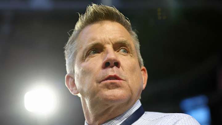 Report: Broncos Hire Saints' Declan Doyle as New TEs Coach Report: Broncos Hire Saints' Declan Doyle as New TEs Coach