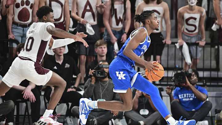 Kentucky Squeaks Out 71-68 Road Win Over Mississippi State Kentucky Squeaks Out 71-68 Road Win Over Mississippi State
