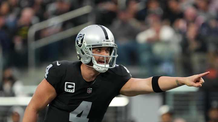 Colts Linked as Landing Spot for Free-Agent QB Derek Carr
