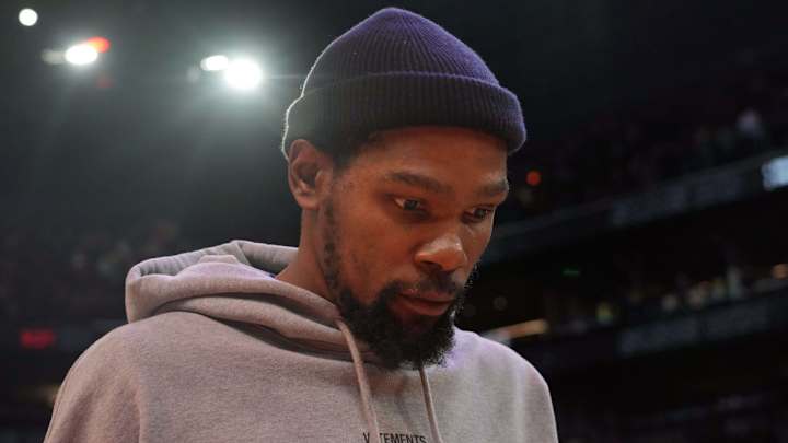 First Look at Kevin Durant in Suns Uniform