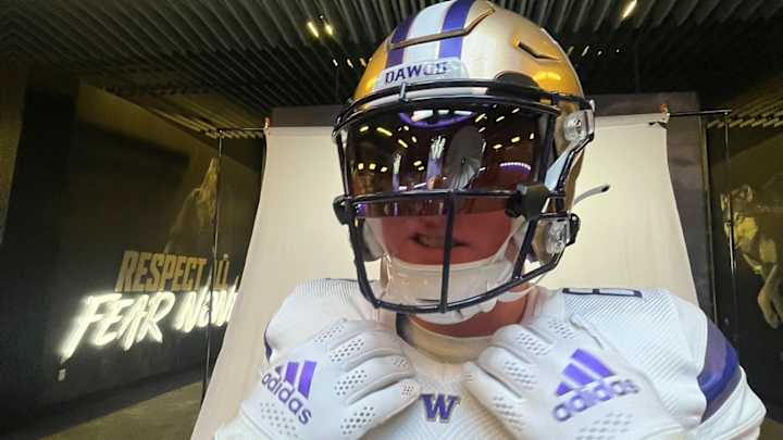 Huskies Take Aim at Surfing Tight End from SoCal, Make Offer