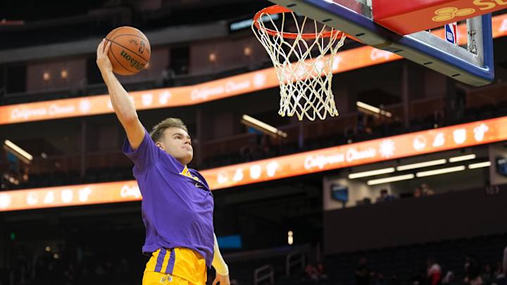 Mac McClung Dons Sixers Jersey for First Time Before Dunk Contest