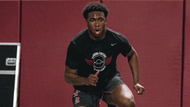 Oklahoma Lands Transfer Tight End Oklahoma Lands Transfer Tight End