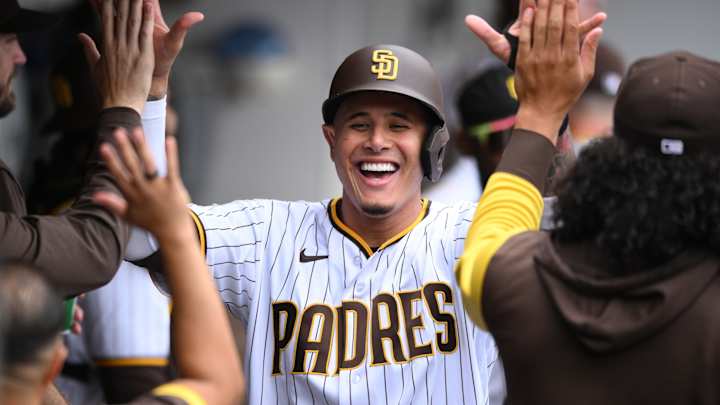 Padres: MLB Talking Head Has A Hard Time Proving He Can Name 10 Players Better Than Manny Machado Padres: MLB Talking Head Has A Hard Time Proving He Can Name 10 Players Better Than Manny Machado
