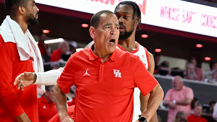 Jayhawks make a jump, lead Big 12 contingent in both polls