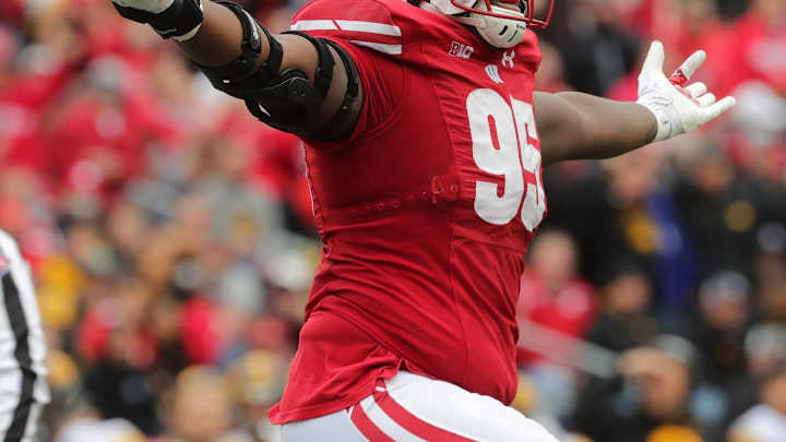 Raiders NFL Draft Prospect: DL Keeanu Benton, Wisconsin