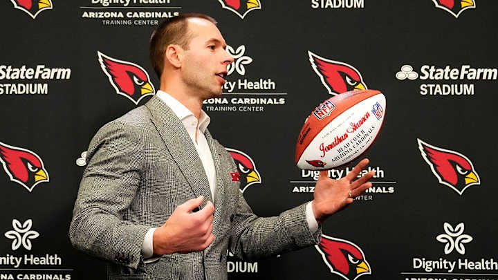 Cardinals’ Jonathan Gannon Says He Turned Down More Money From Eagles, per Report