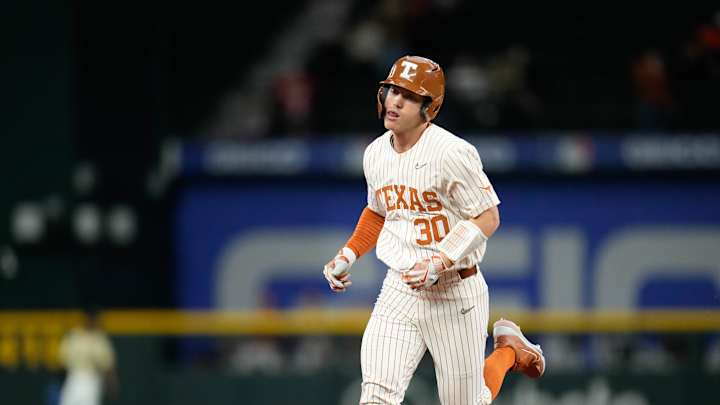 Longhorns Cruise Past Islanders 12-2, Secure First Win: Live Game Log