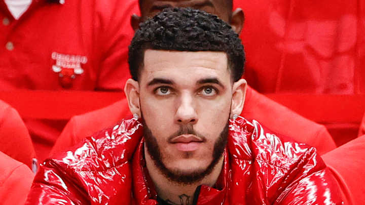 Lonzo Ball Out for Season, Bulls Announce