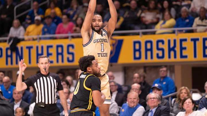 Live Updates: Georgia Tech Takes On Louisville in Home Finale Live Updates: Georgia Tech Takes On Louisville in Home Finale