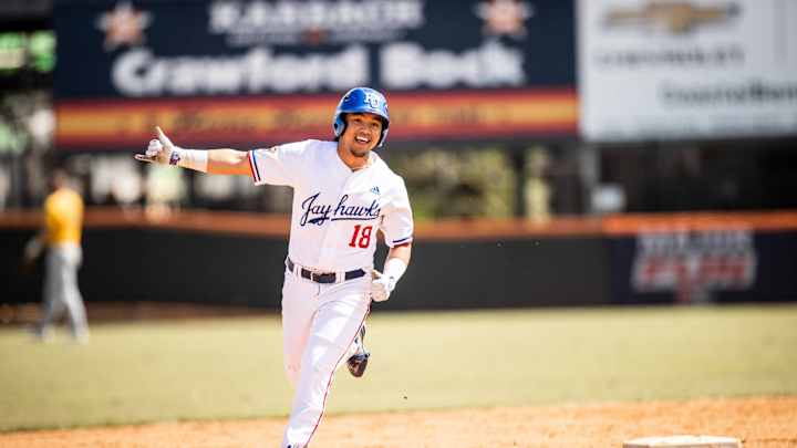 Kansas Jayhawks Baseball Series Preview: Oakland Golden Grizzlies