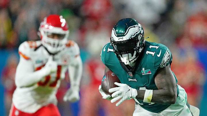 A.J. Brown Says Chiefs Tried to Trade for Him Last Offseason