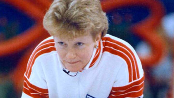 Curling Legends: Episode 81 - Heather Houston