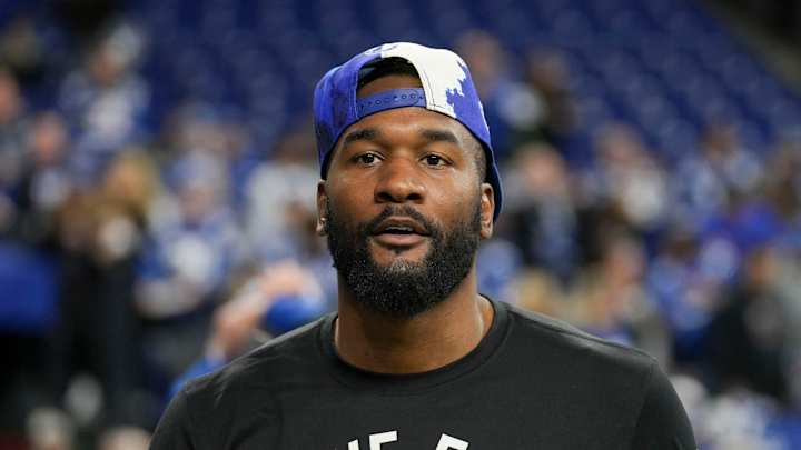 Should the Colts Trade Shaquille Leonard?