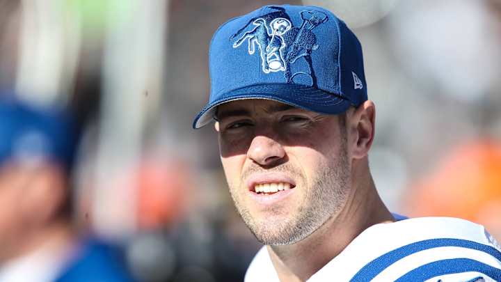 Cowboys Promote Scott Tolzien to QB Coach, per Report