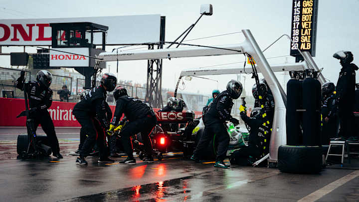 Despite Huge Issues, This Teams Wins Fastest Pit Stop At Bahrain Grand Prix Despite Huge Issues, This Teams Wins Fastest Pit Stop At Bahrain Grand Prix