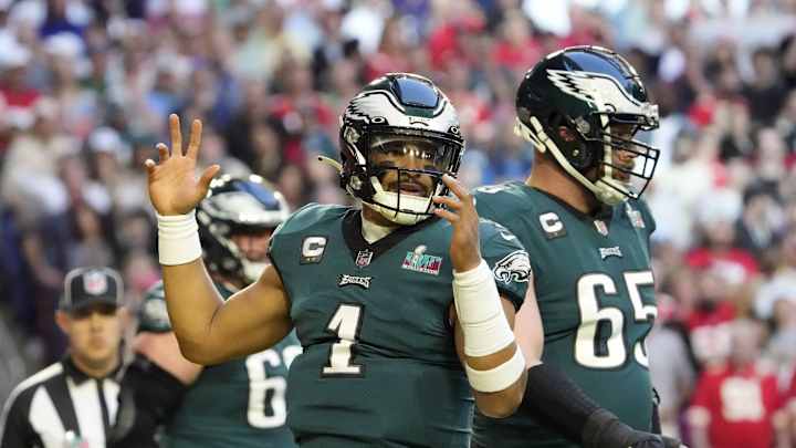 Eagles QB Jalen Hurts Unaltered by New Deal: 'Money's Not Changing Him'